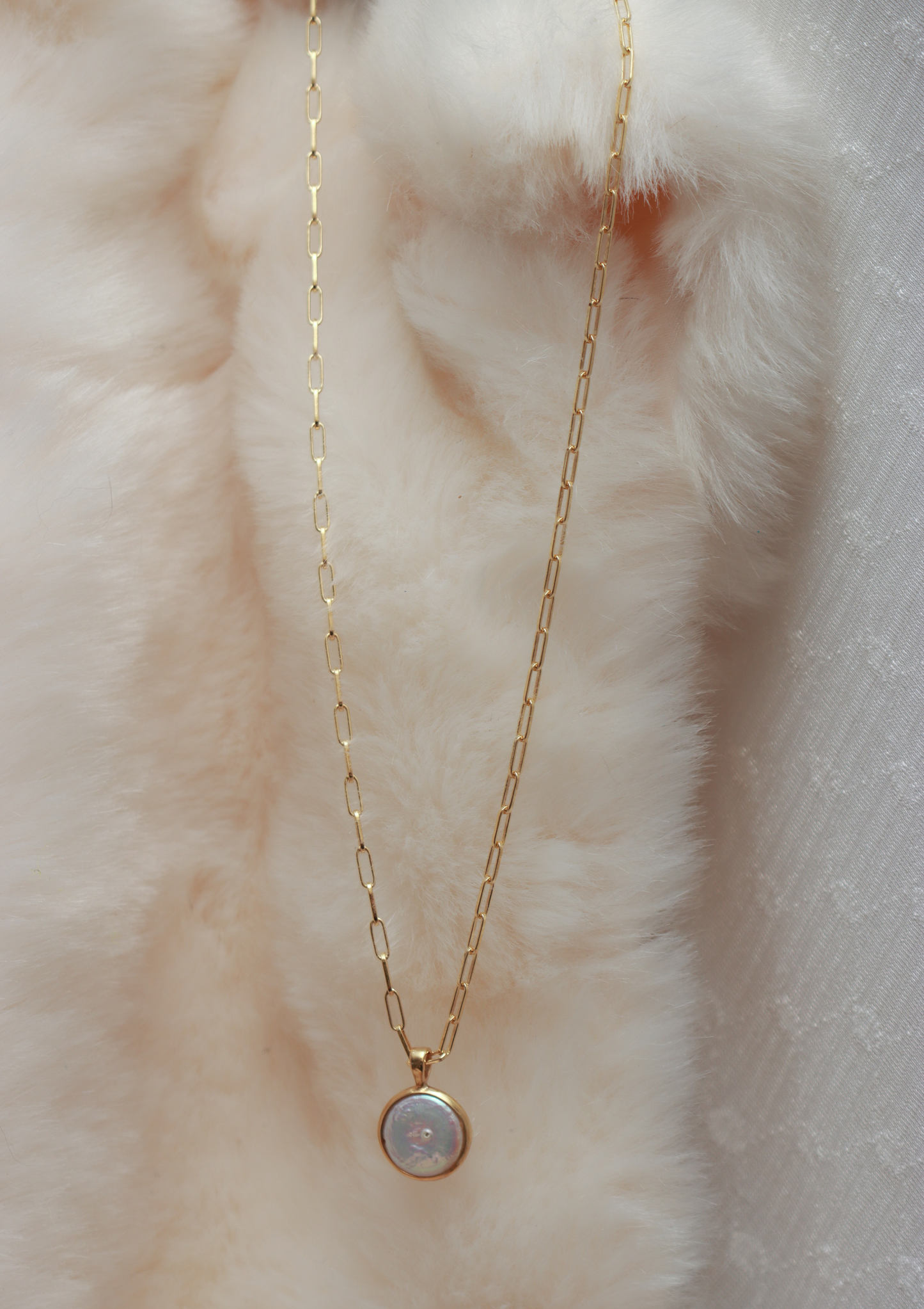 Freshwater Coin Pearl (11-12mm) Set in Gold Plated Paper Clip Chain