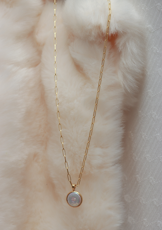 Freshwater Coin Pearl (11-12mm) Set in Gold Plated Paper Clip Chain