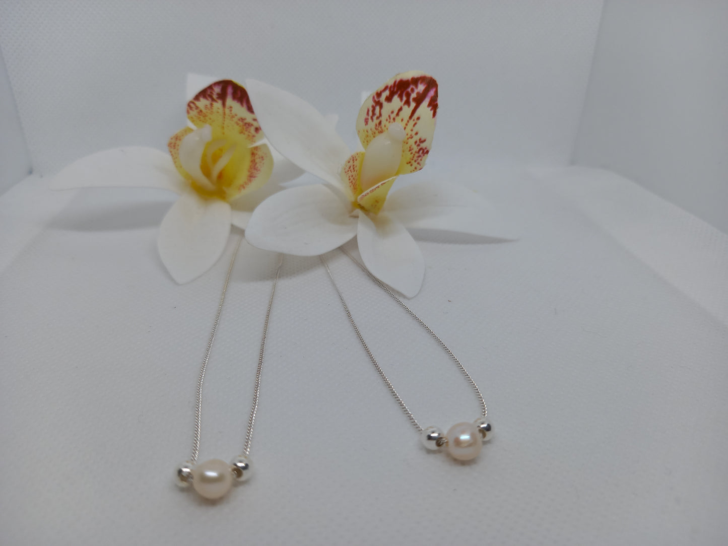 Necklace - Silver chain and ball with freshwater pearl - 45cm